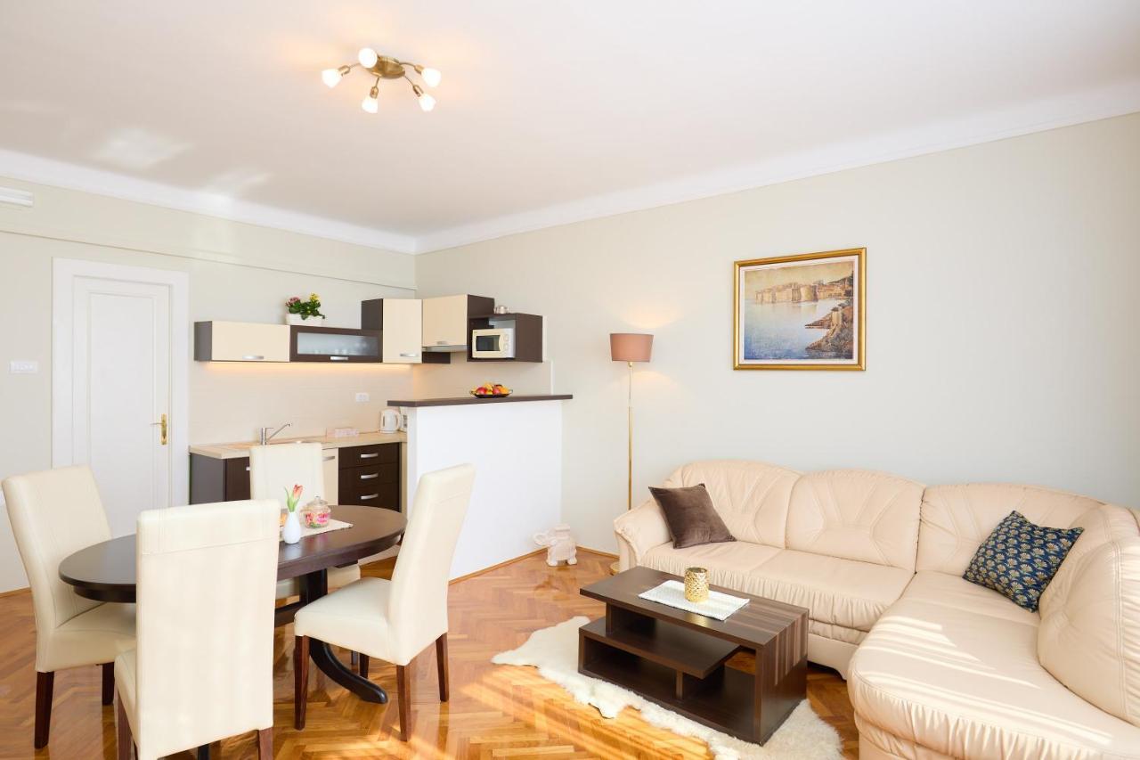 Seaview Apartment Ploce Dubrovnik Bagian luar foto